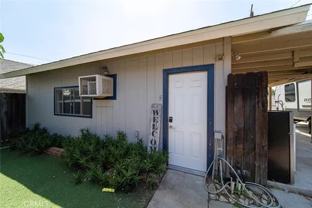 637 N 2nd Ave - Photo 1 of 1