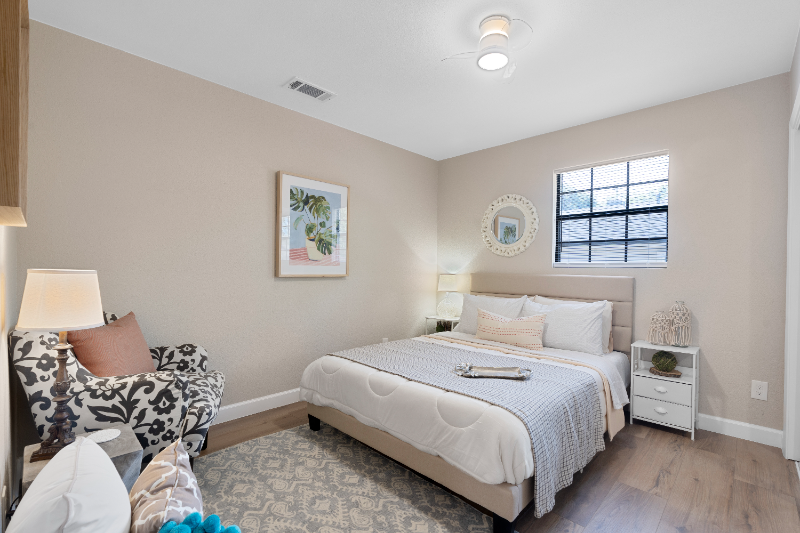 1505 N College St - Photo 7 of 20