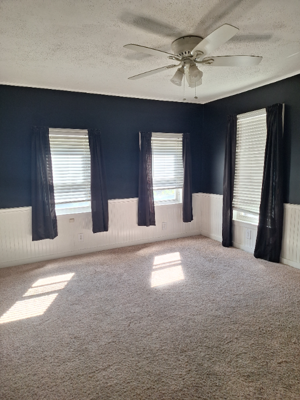 116 W 3rd St - Photo 6 of 11