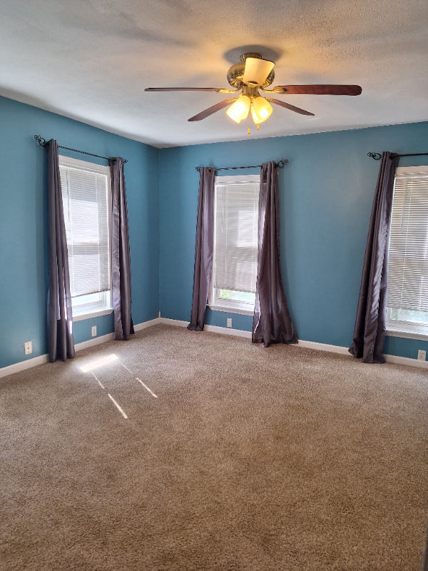 116 W 3rd St - Photo 7 of 11