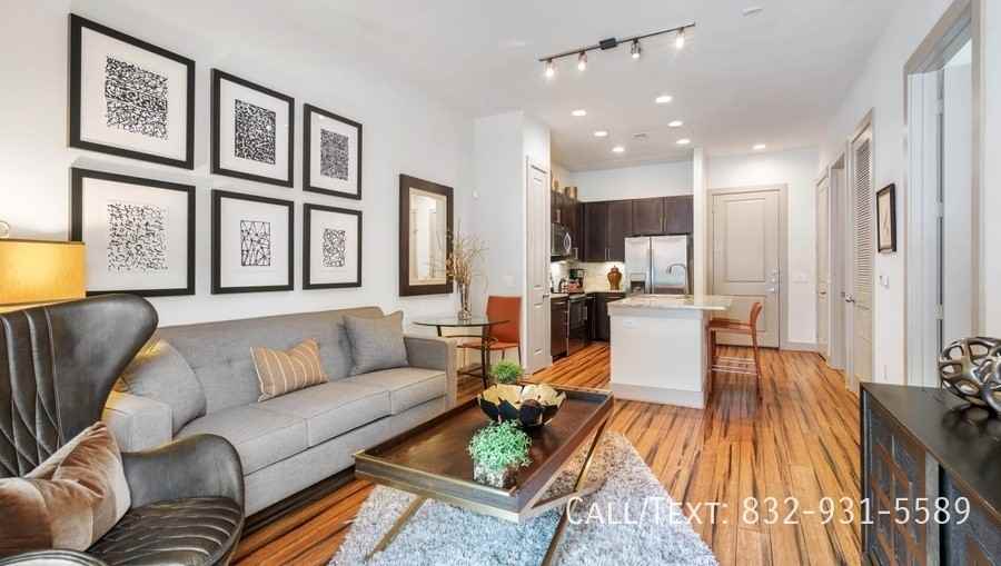 25143 Grogans Mill Rd #OSSP - Photo 3 of 9