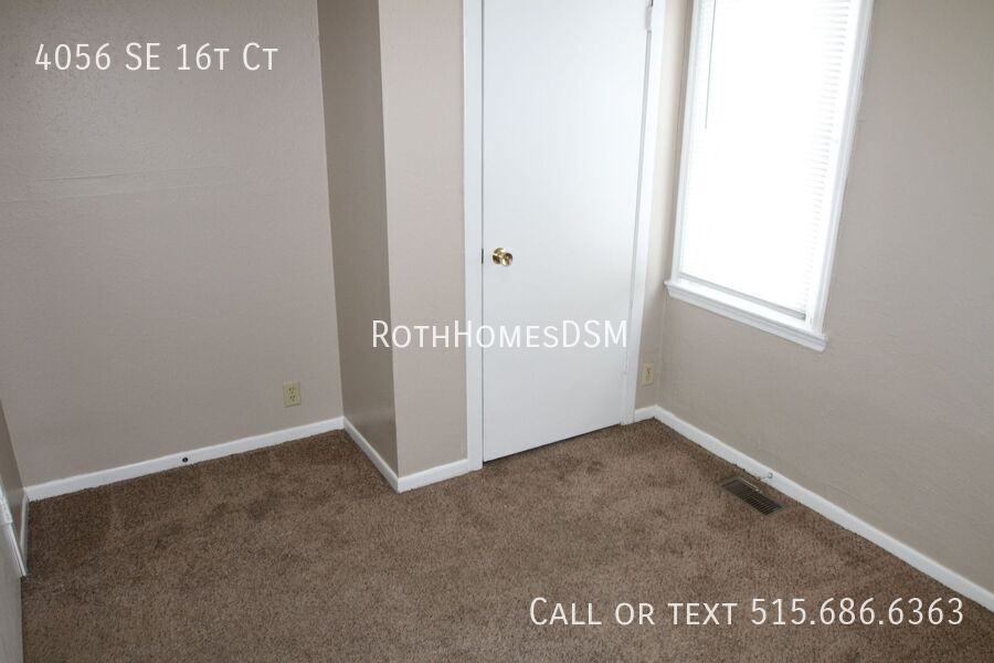 4056 Se 16th Ct - Photo 2 of 19