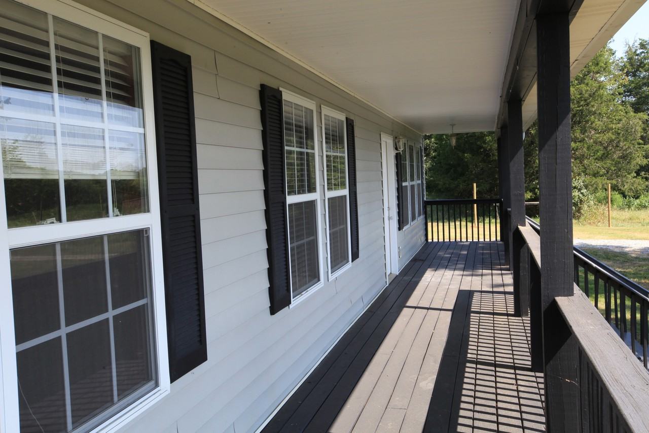 1042 Murray Kittrell Rd - Photo 6 of 35