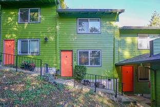 Lovely Townhome - Photo 1 of 1