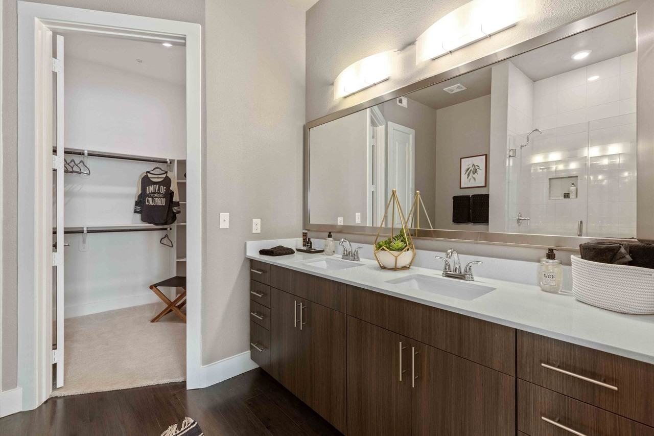 IMT at RidgeGate - Photo 6 of 41