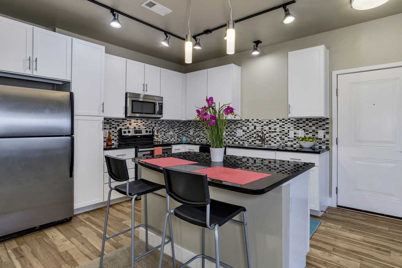 IMT Dayton Station - Photo 4 of 50