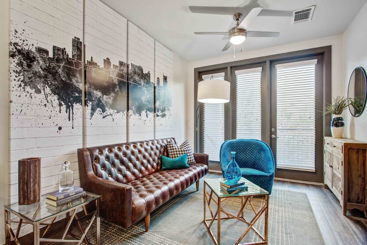 IMT Germantown - Photo 6 of 33