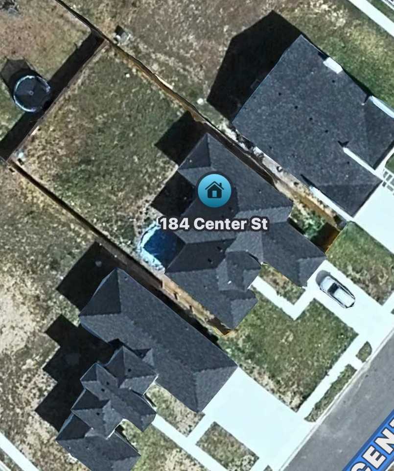 184 Center St - Photo 2 of 24