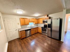 148 22nd Ave E - Photo 1 of 1