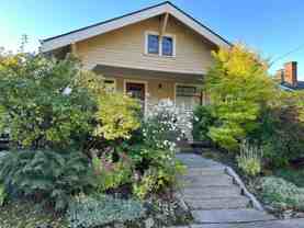 2404 Se Brooklyn St - Photo 1 of 1