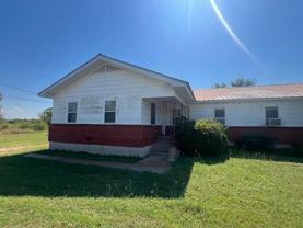 305 E Stegall Rd - Photo 1 of 1