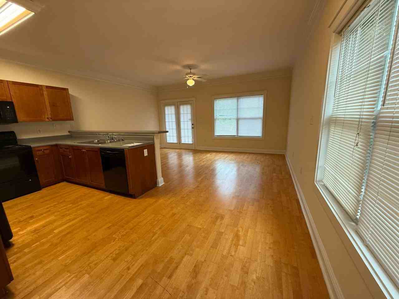 173 Magnolia Bluff Dr - Photo 3 of 28