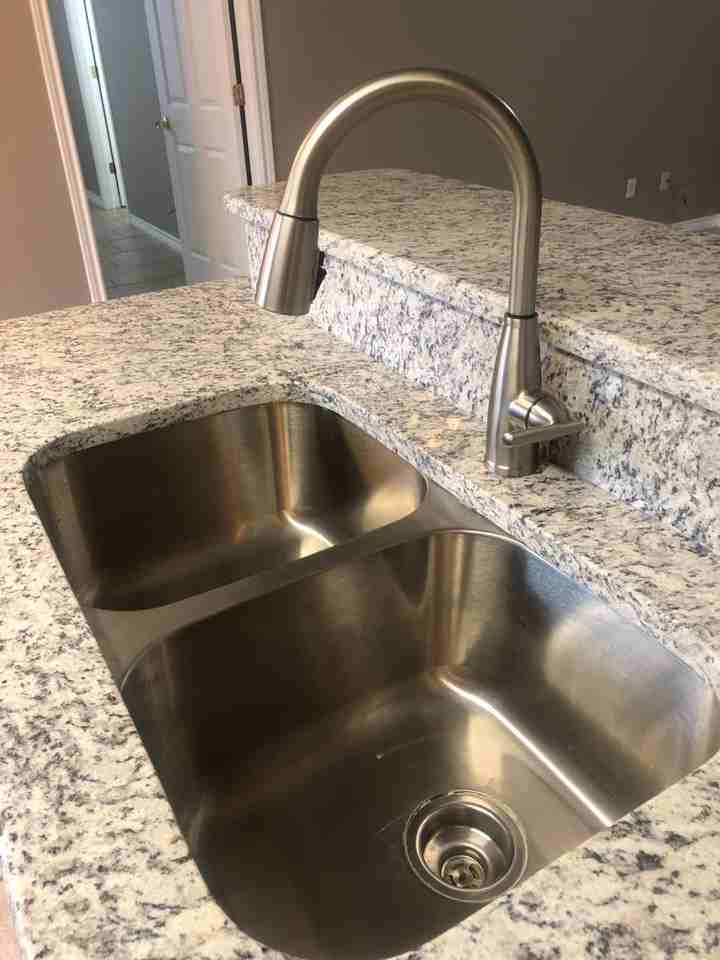 6630 Blue Water Ct - Photo 5 of 22