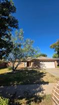 6914 Manor Cir - Photo 1 of 1