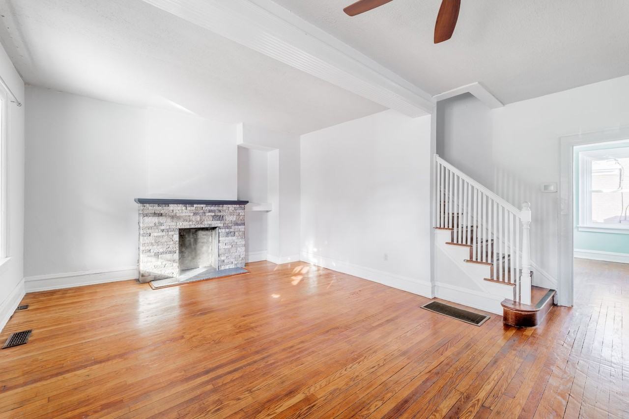 1 N Stafford Ave - Photo 5 of 34