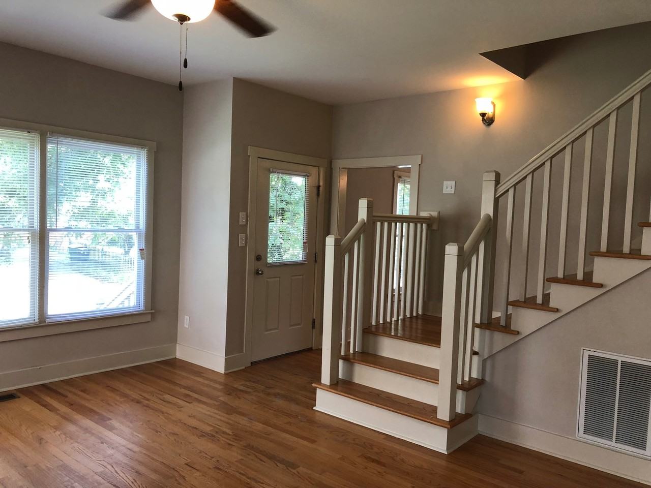 480 Athens Ave - Photo 7 of 14