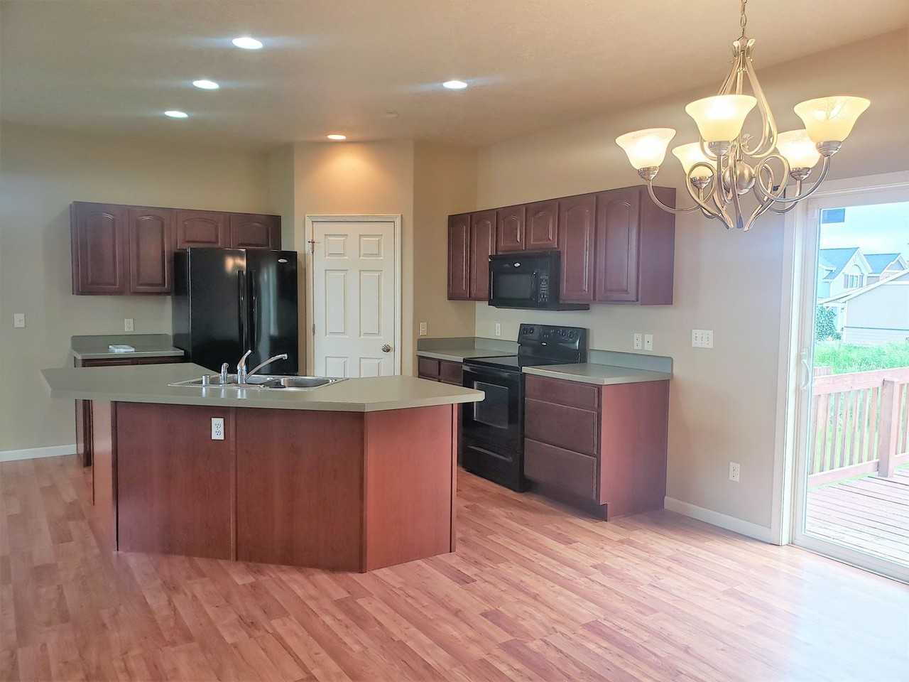 5238 Sacagawea Drive - Photo 3 of 8