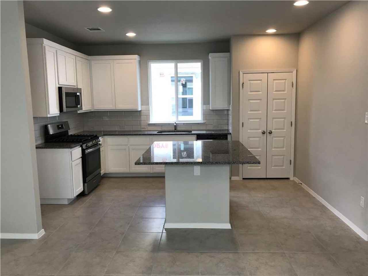 1353 Goforth Rd - Photo 6 of 23