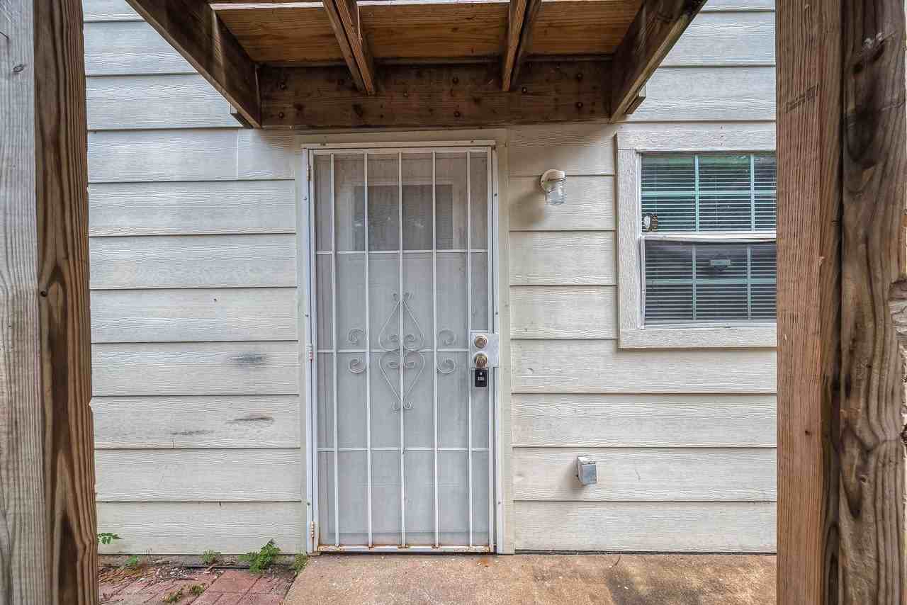 2051 Santa Rosa St #A - Photo 4 of 21