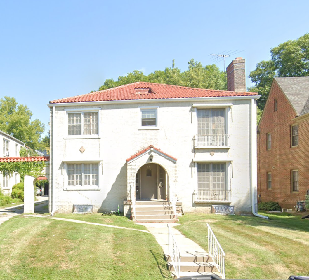 419 South 38th Avenue - Photo 2 of 15