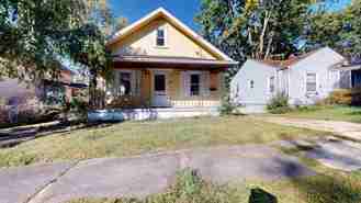319 4th Ave - Photo 1 of 1