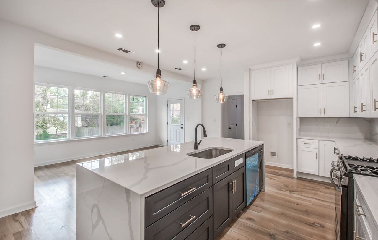 1781 Forest Ave - Photo 5 of 21