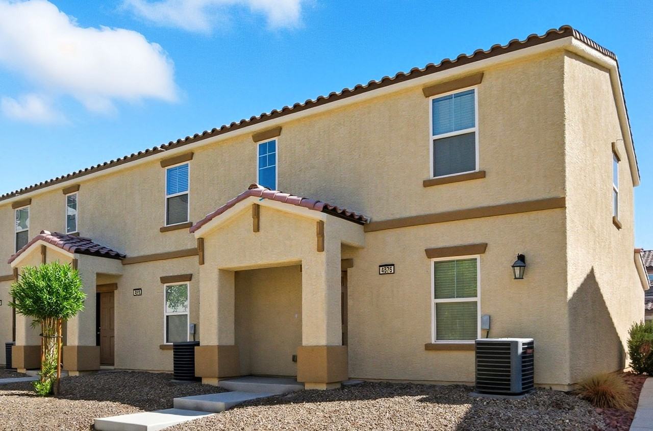 4575 Pencester St - Photo 2 of 25