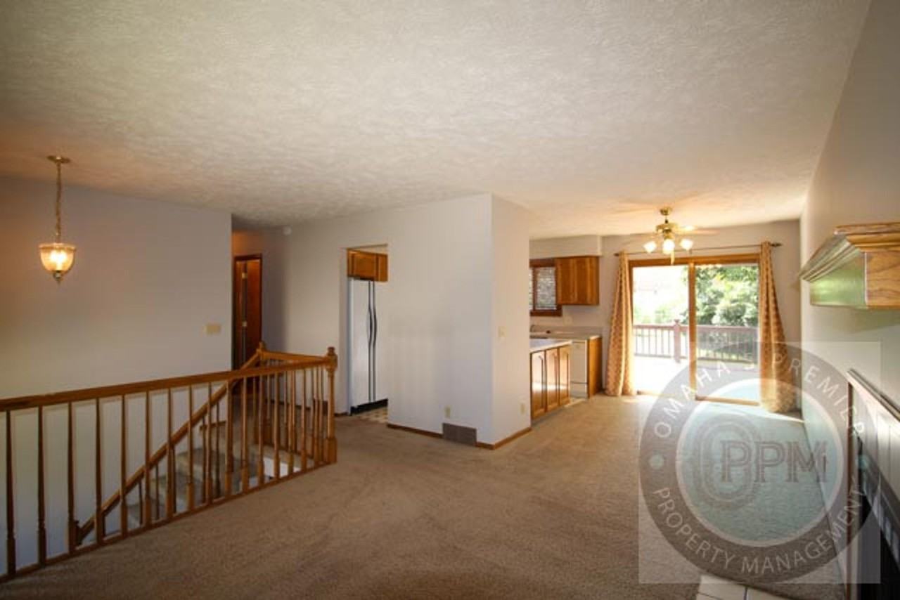 7924 Rock Creek Circle - Photo 2 of 25