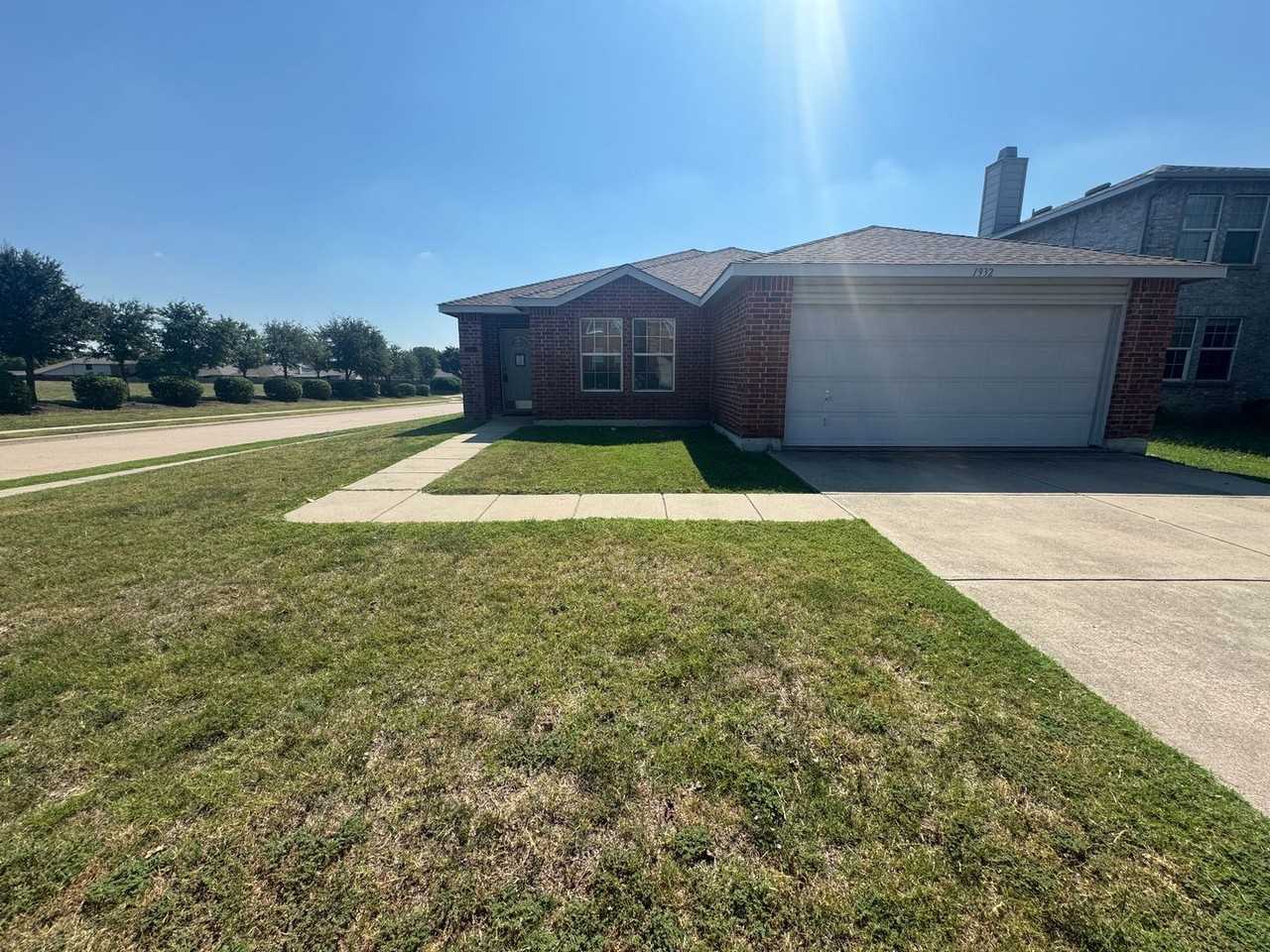 1932 Elk Lake Trl - Photo 2 of 32