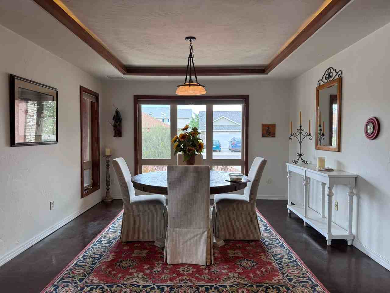 1259 Wolf Creek Ct - Photo 6 of 37