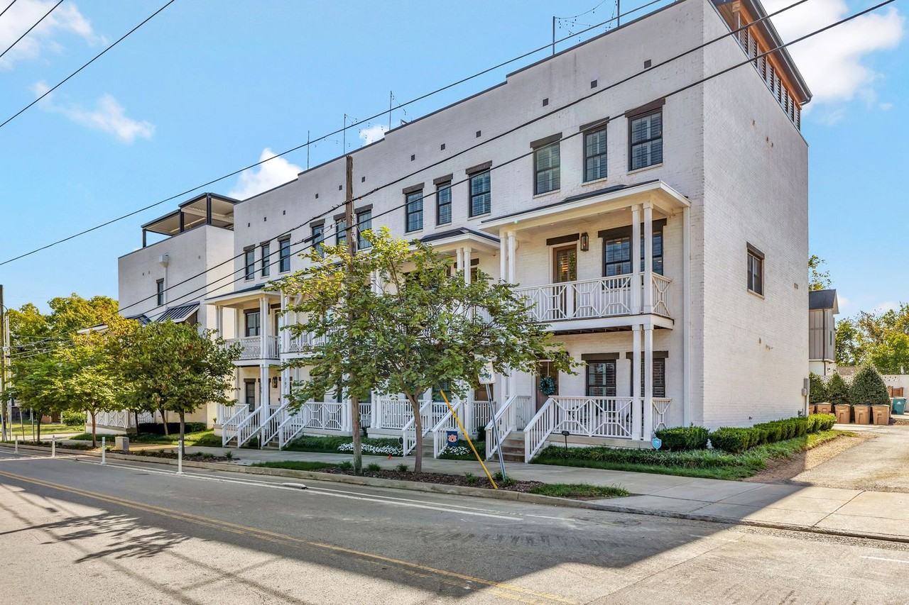 711 Garfield St - Photo 2 of 34