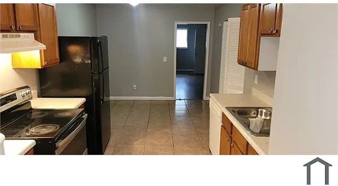 8228 Glenwoods Dr - Photo 2 of 18