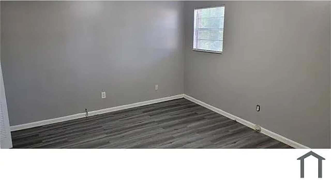 8228 Glenwoods Dr - Photo 6 of 18