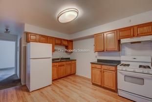 809 East 32nd Avenue Apt 17 - Photo 1 of 1