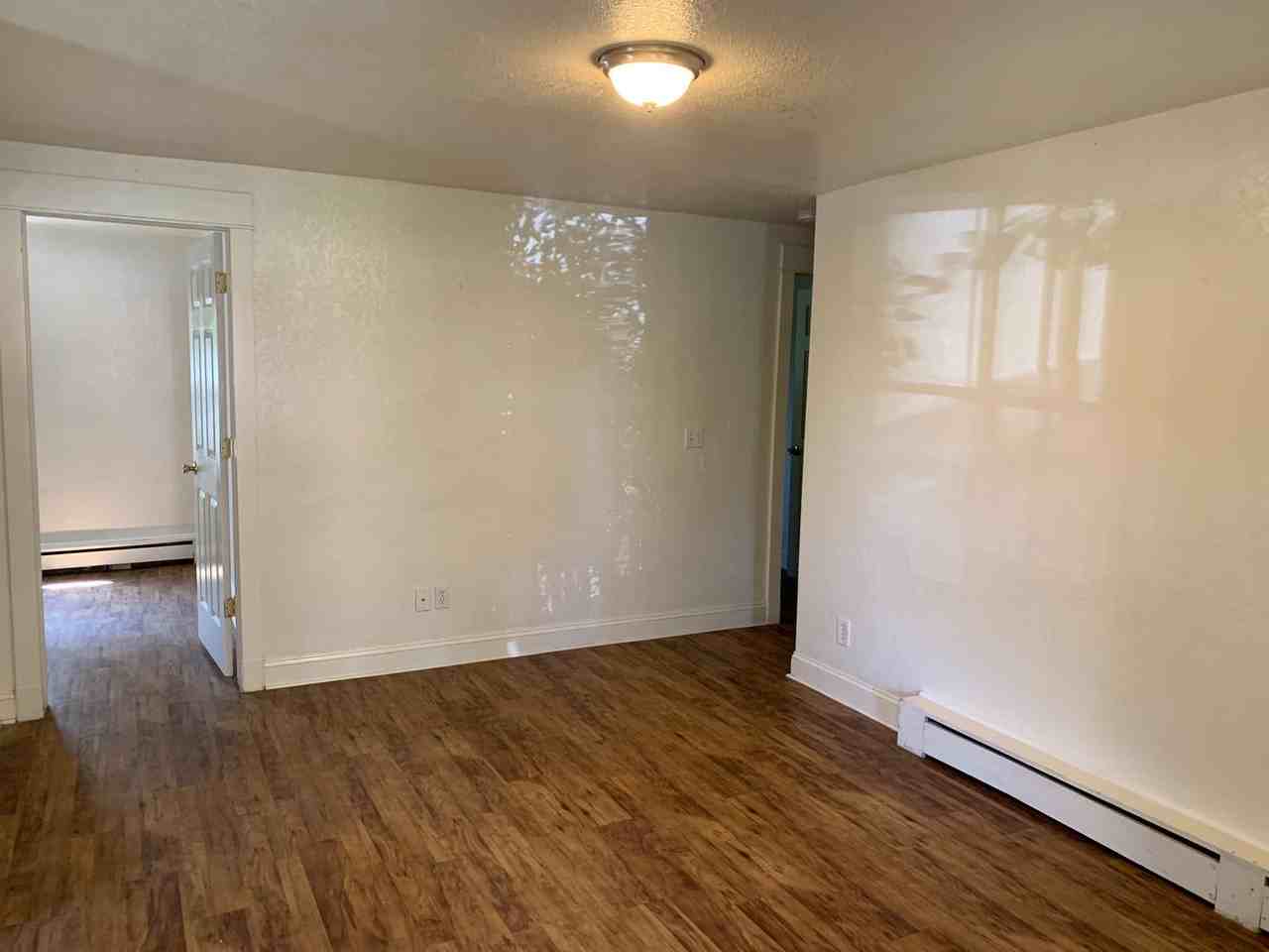 994 14th St - Photo 2 of 16