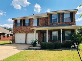 featured image of 2887 Park Place Dr