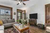 302 W 34th - Photo 2 of 24