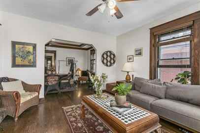 302 W 34th - Photo 3 of 24