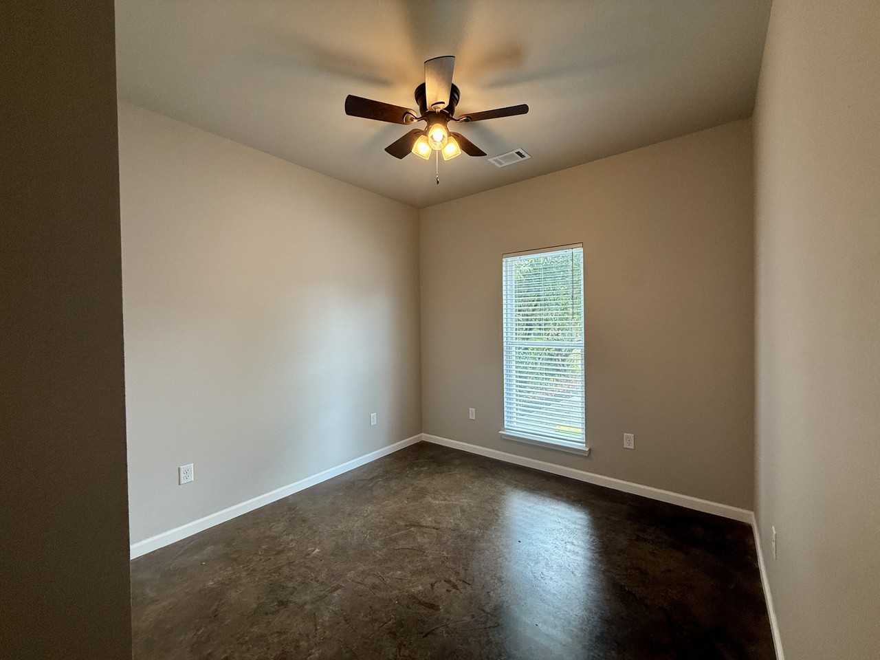 2512 West Martin Street - Photo 5 of 11