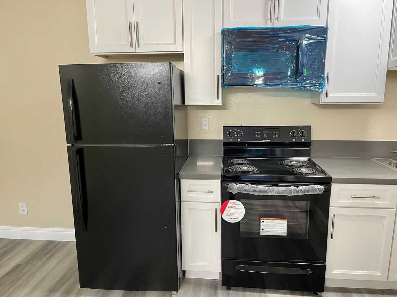 1931 Dwight Way - Photo 4 of 21