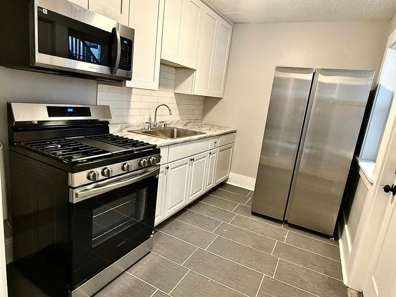 12009 Clifton Blvd, Unit 3 - Photo 2 of 11