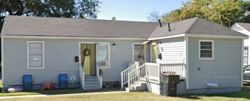 featured image of 2634 Foster St