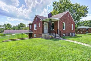 601 Walnut Street, Unit N/A - Photo 1 of 1