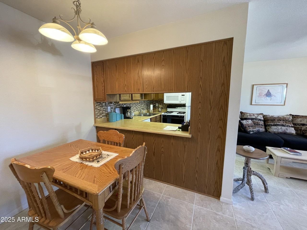 3912 North Indiana Avenue - Photo 5 of 15