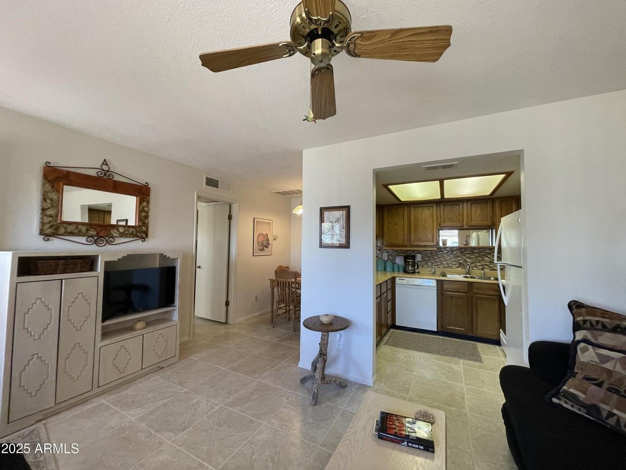 3912 North Indiana Avenue - Photo 6 of 15