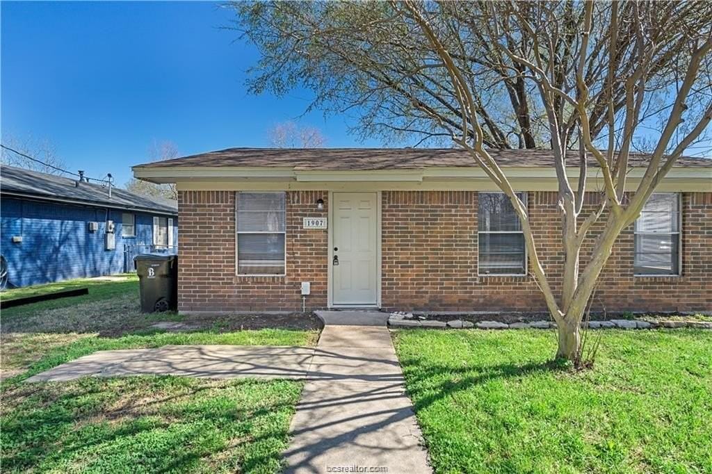 1907 Orman St - Photo 2 of 20