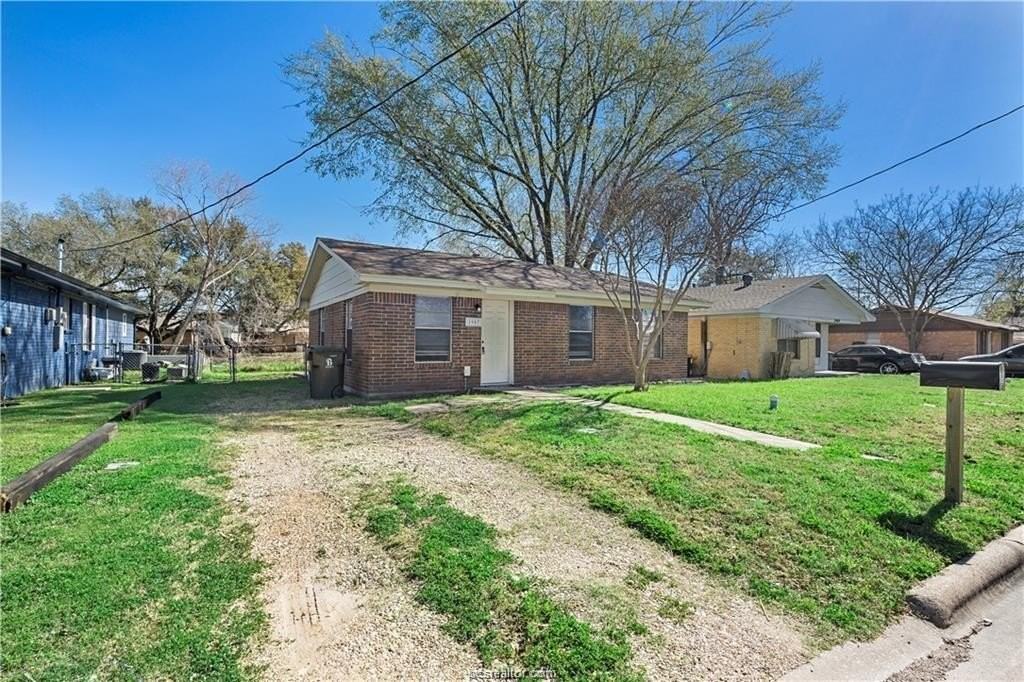 1907 Orman St - Photo 3 of 20