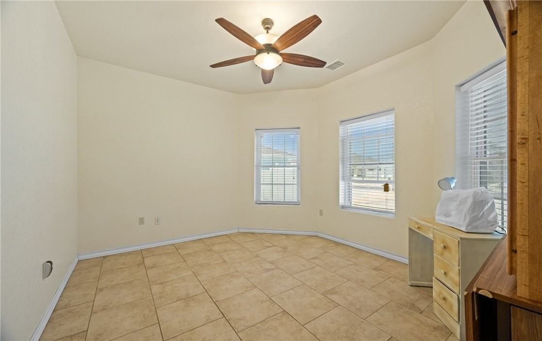 15706 Finistere Street - Photo 6 of 9