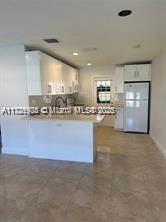 2611 Ne 8th Ter #1A - Photo 2 of 8