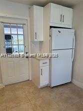 2611 Ne 8th Ter #1A - Photo 6 of 8